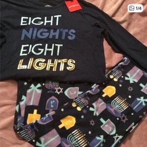 Men’s - Eight Nights Eight Lights Design